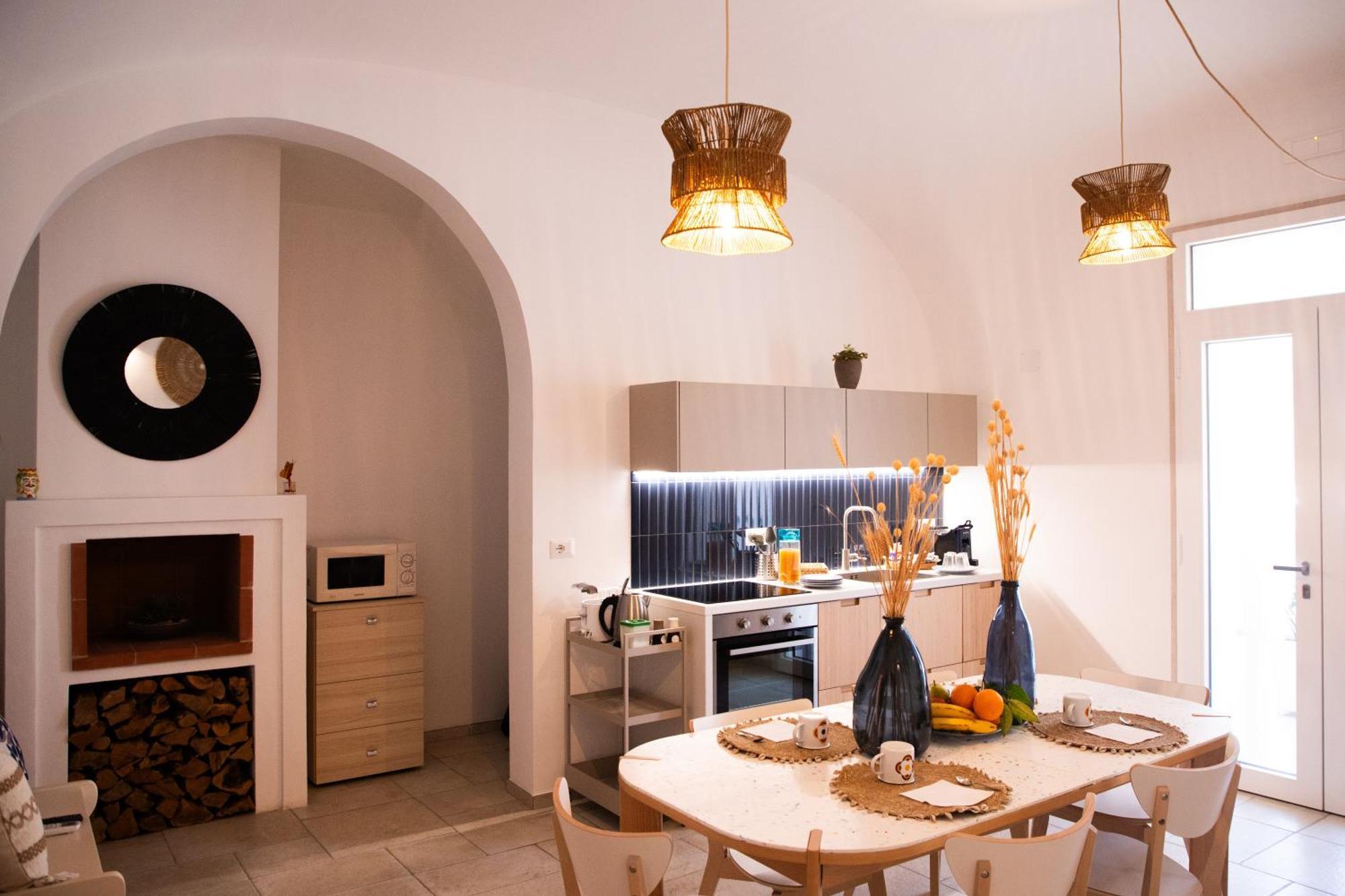 Casa Vacanze La Bella Tina Polignano a Mare Exterior foto